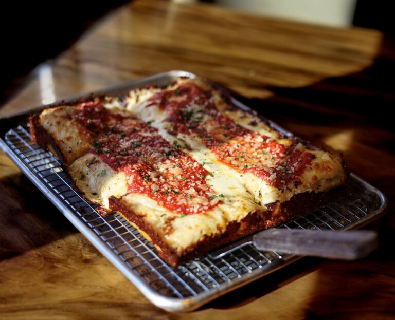 The Big Cheese - Detroit Pizza