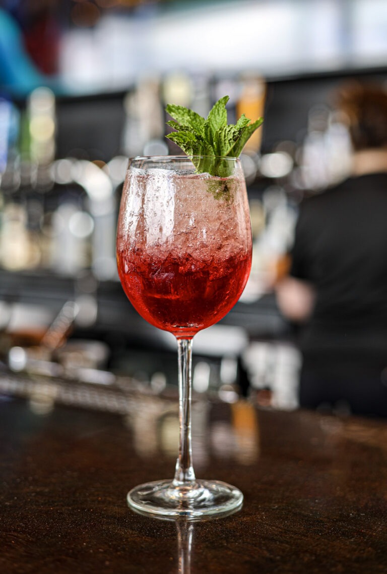 Cocktails in Ocala: Pom and Circumstance